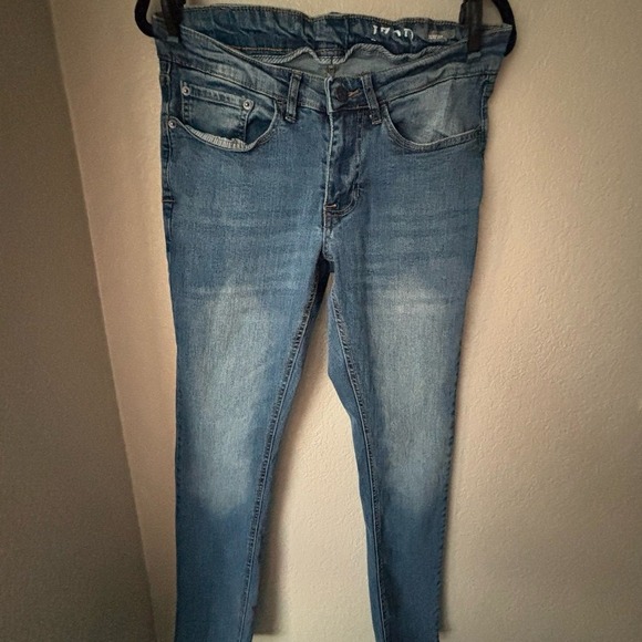 Izod Other - IZOD Men's Blue Denim Slim  Fit Comfort Stretch Jeans SIZE 32X32